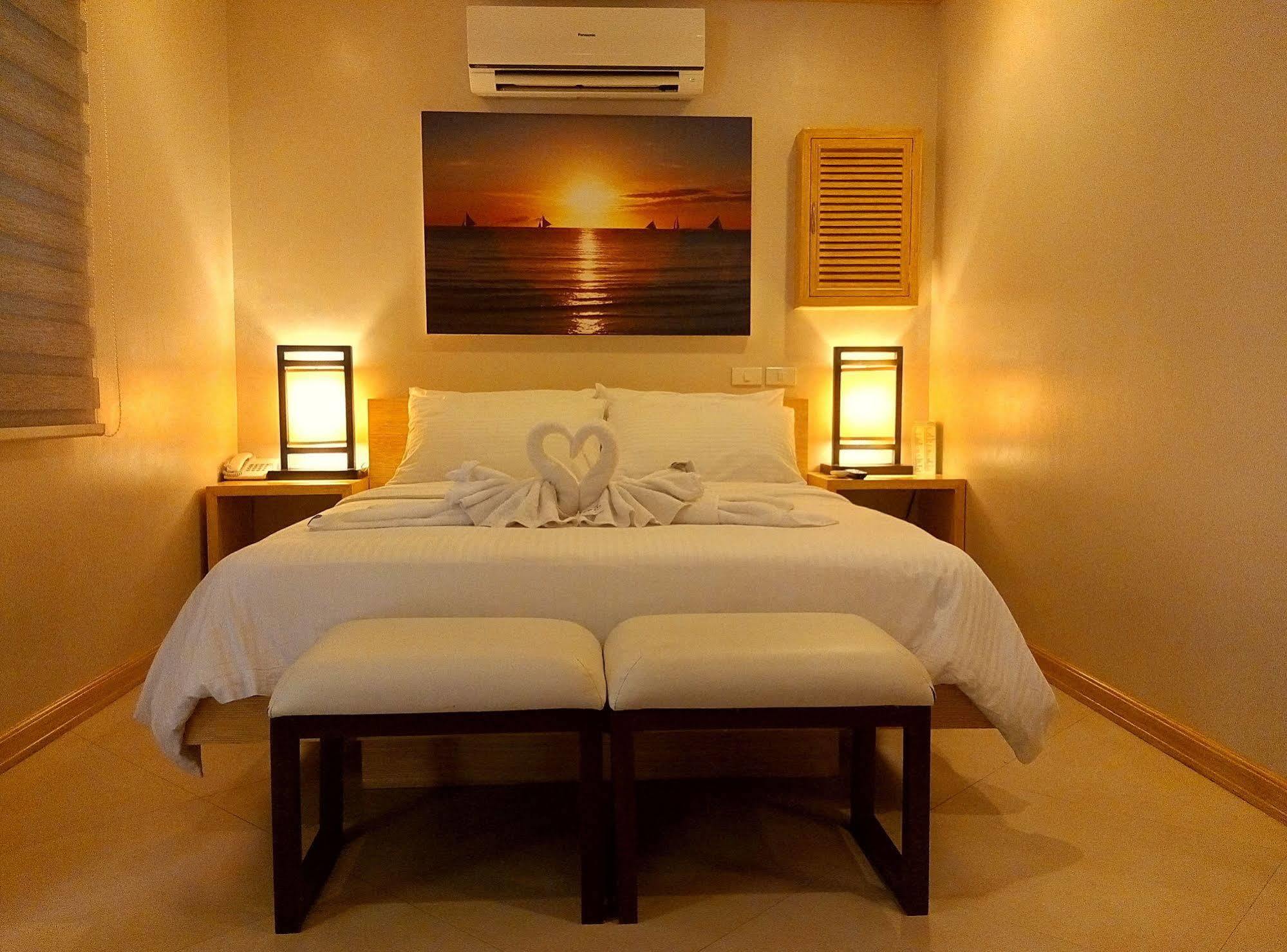 Shore Time Hotel Boracay Balabag (Boracay) Exterior foto